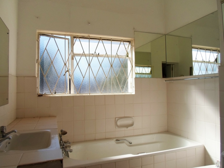 To Let commercial Property for Rent in Vrykyk Western Cape